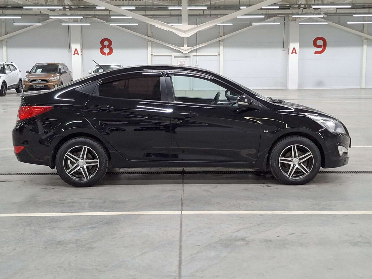 Купить Hyundai Solaris I Рестайлинг, 2016, 122 501 км, фото №4