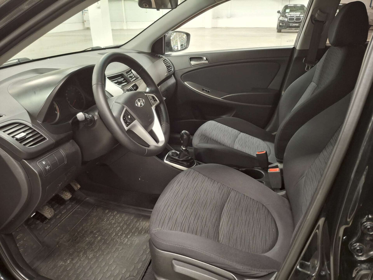 Купить Hyundai Solaris I Рестайлинг, 2016, 122 501 км, фото №16