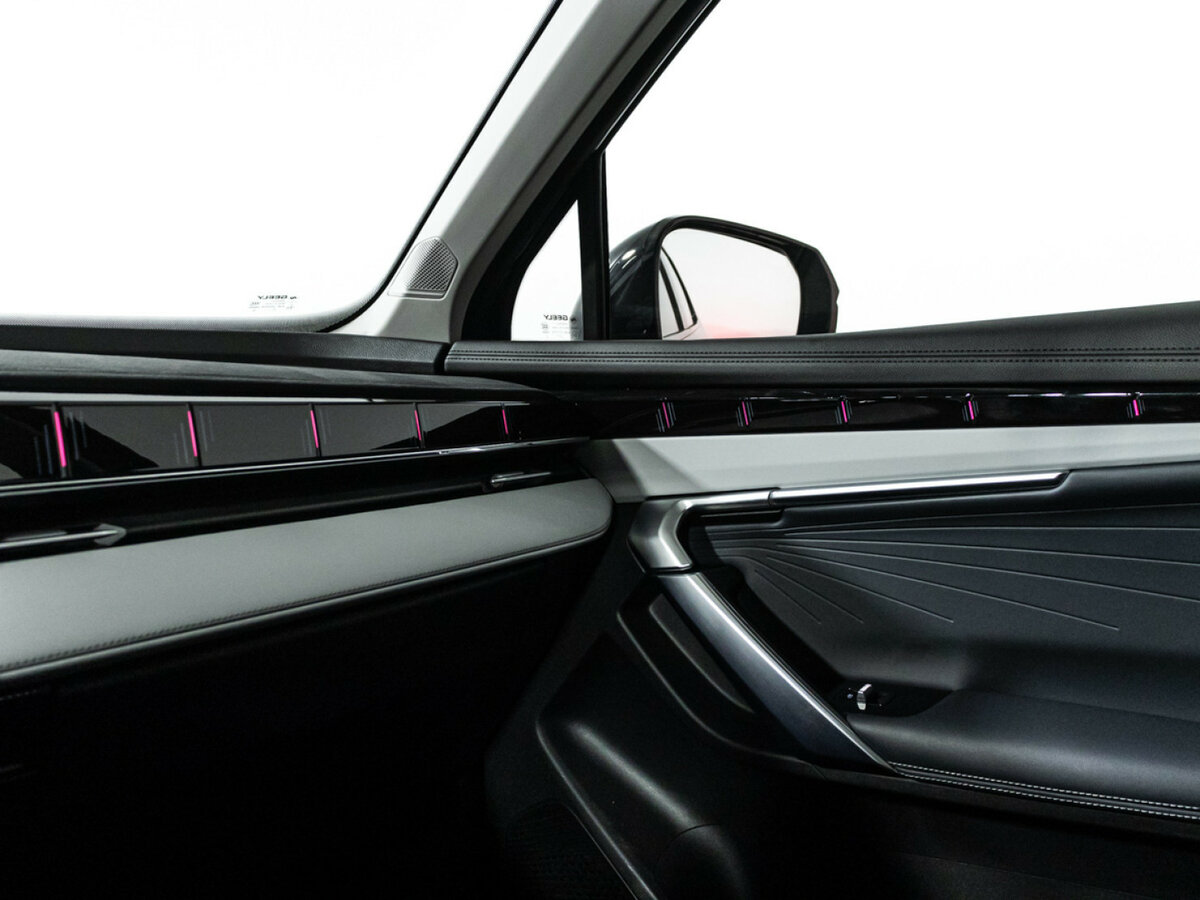 Купить Geely Atlas II, 2023, 17 293 км, фото №17