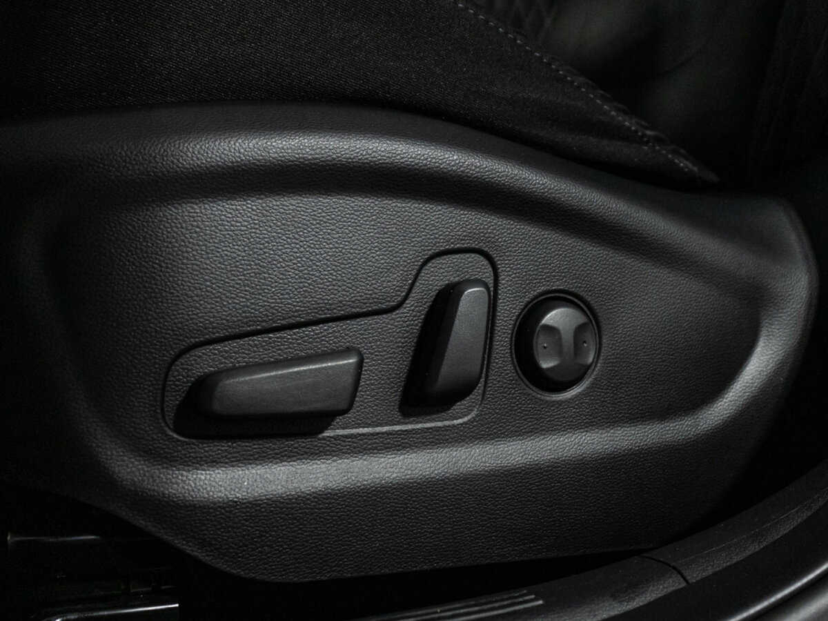 Купить Hyundai Creta II, 2021, 138 819 км, фото №17