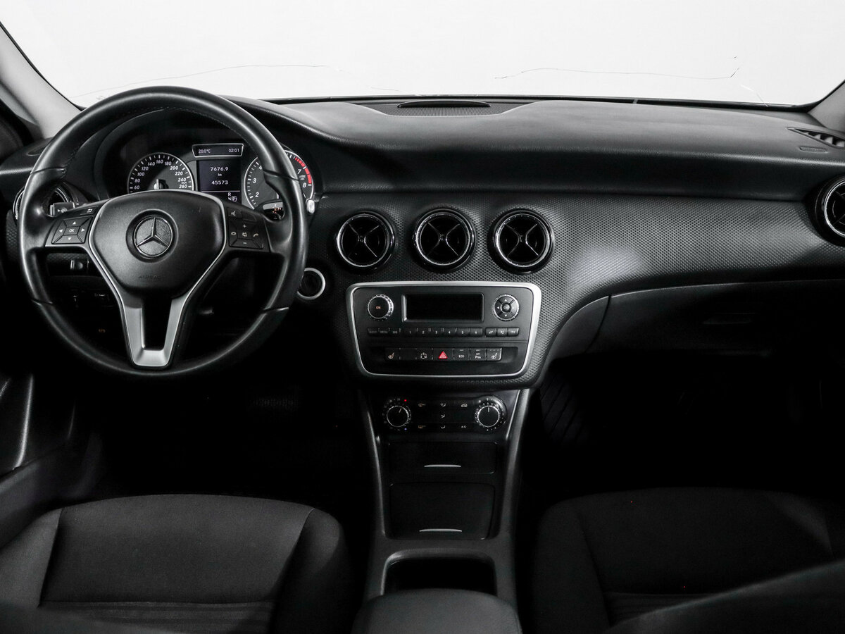Купить Mercedes-Benz A-Класс 180 III (W176), 2014, 45 573 км, фото №6