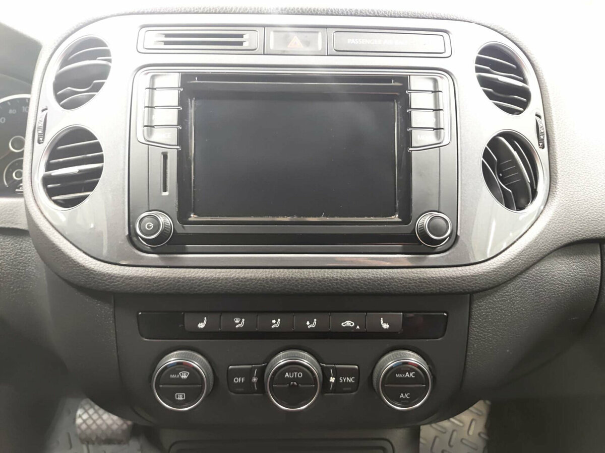 Купить Volkswagen Tiguan I Рестайлинг, 2016, 110 175 км, фото №15